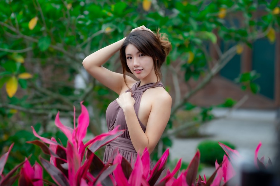 两个人的房间在线观看高清在线观看海报