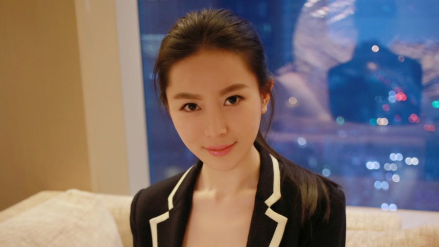 两个人的房间在线观看高清在线观看海报
