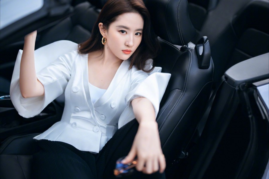两个人的房间在线观看高清在线观看海报