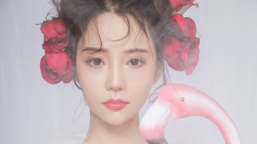 两个人的房间在线观看高清在线观看海报