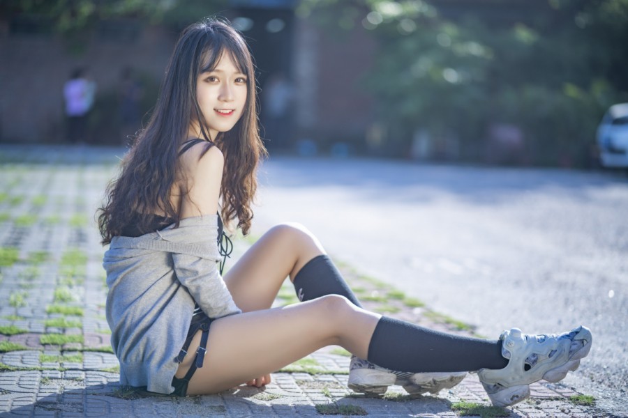 两个人的房间在线观看高清在线观看海报