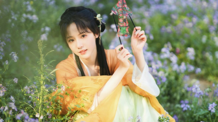 两个人的房间在线观看高清在线观看海报