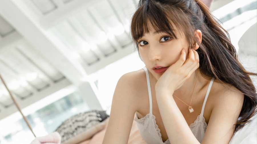 两个人的房间在线观看高清在线观看海报
